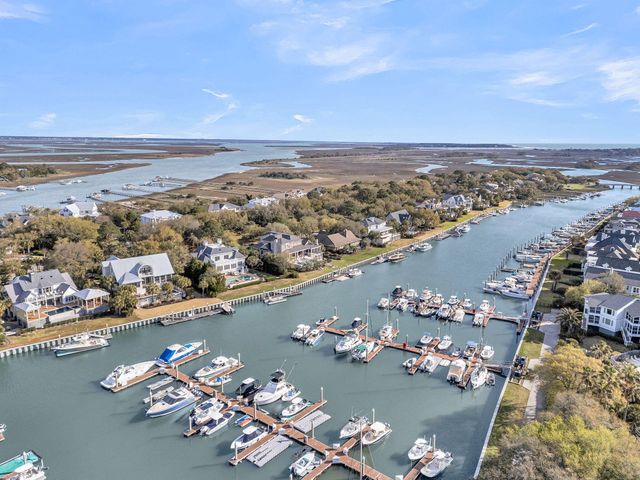 21 Morgans Cove Drive, Isle Of Palms, SC 29451