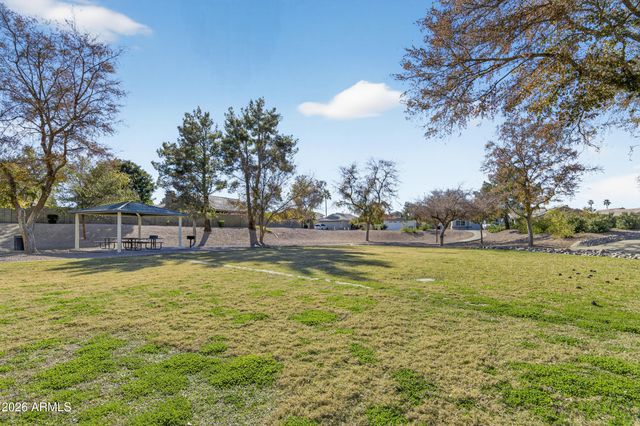 1363 E BUTLER Circle, Chandler, AZ 85225