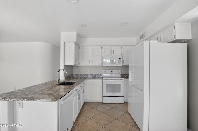 1363 E BUTLER Circle, Chandler, AZ 85225