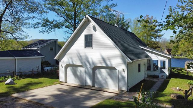 310 Morse Drive, Six Lakes, MI 48886