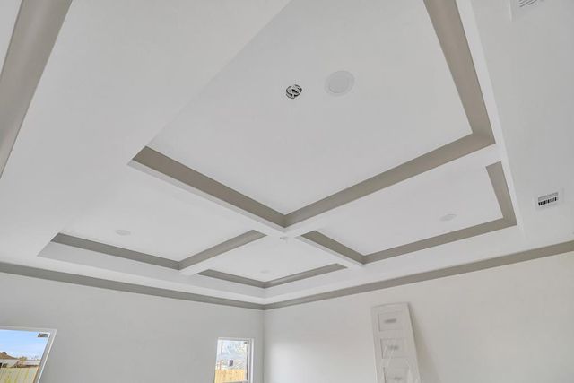 1045 N Aztec Ave, Odessa, TX 79764