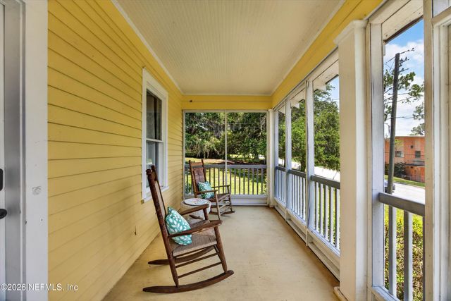 101 N LAKE Street, Crescent City, FL 32112