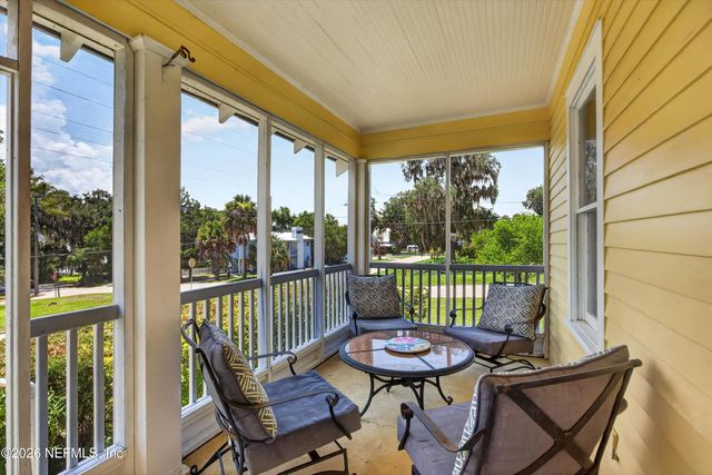 101 N LAKE Street, Crescent City, FL 32112