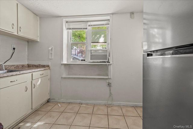 1311 Balcom Avenue, Bronx, NY 10461