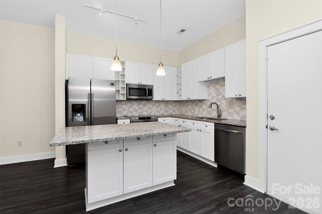 716 N Davidson Street, Charlotte, NC 28202