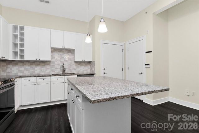 716 N Davidson Street, Charlotte, NC 28202