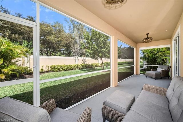 4552 Arboretum CIR 104, Naples, FL 34112