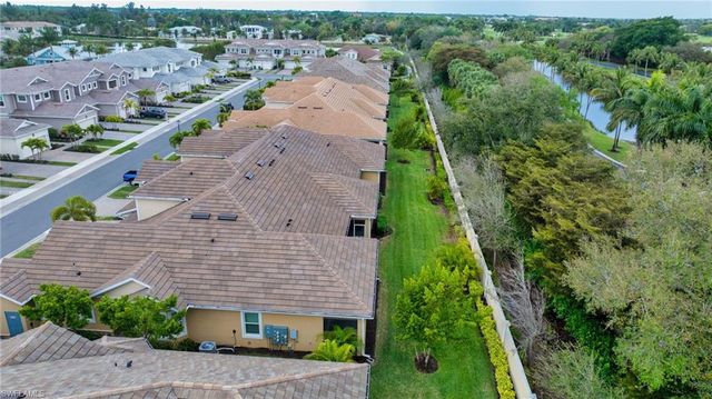 4552 Arboretum CIR 104, Naples, FL 34112