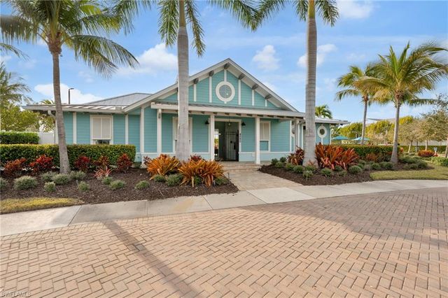 4552 Arboretum CIR 104, Naples, FL 34112