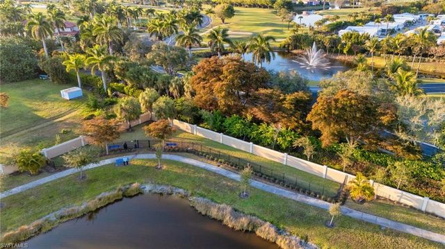 4552 Arboretum CIR 104, Naples, FL 34112