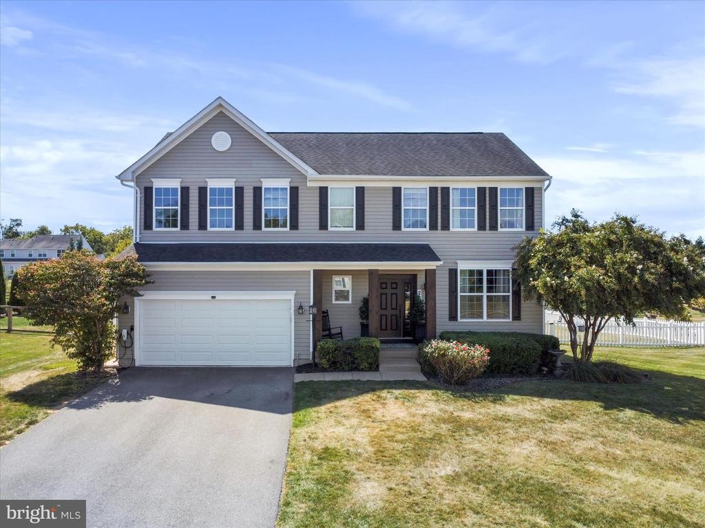 260 SCARLET CIRCLE, Greencastle, PA 17225