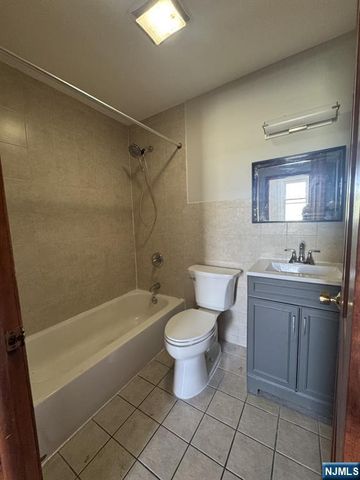115 John Street 3F, Harrison, NJ 07029