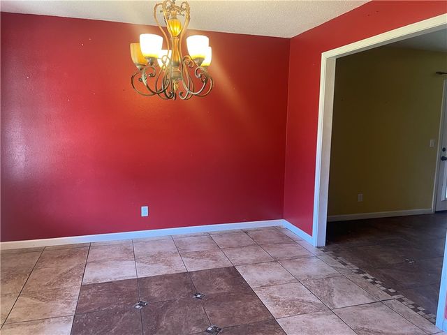 10 Cagle, Clarksville, AR 72830