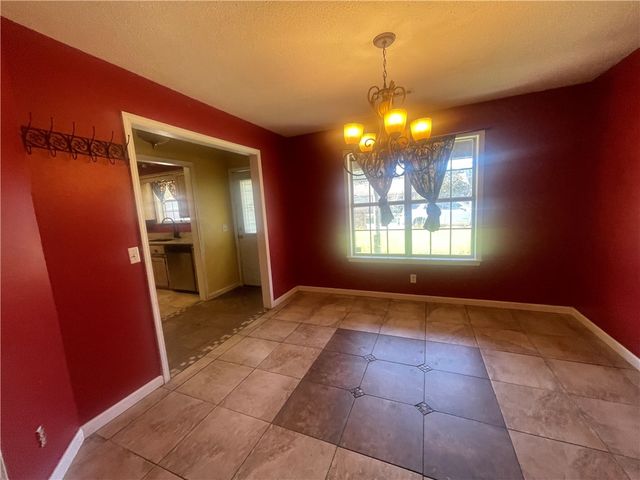 10 Cagle, Clarksville, AR 72830