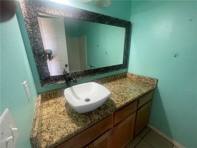 10 Cagle, Clarksville, AR 72830