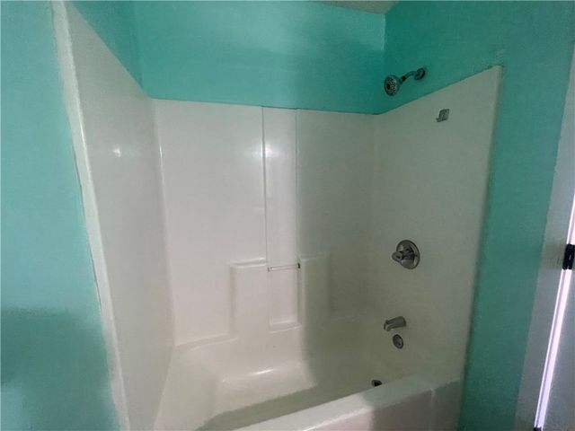 10 Cagle, Clarksville, AR 72830