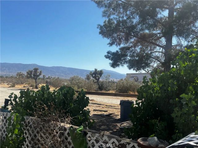 3001 MCMILLAN Lane, Phelan, CA 92372