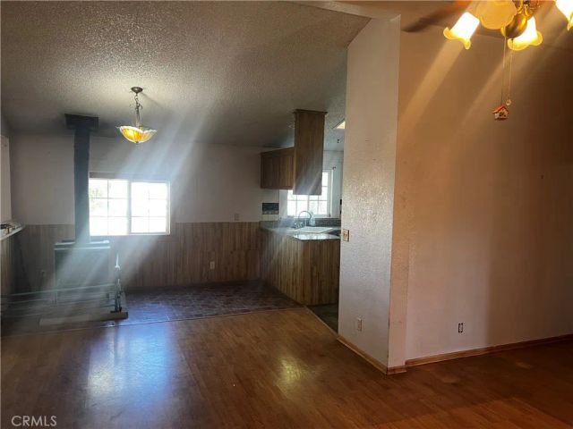 3001 MCMILLAN Lane, Phelan, CA 92372