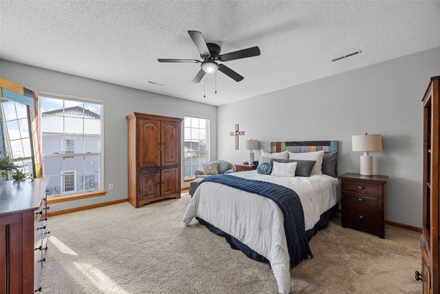 3170 Willowridge Road C, Marion, IA 52302