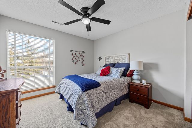 3170 Willowridge Road C, Marion, IA 52302