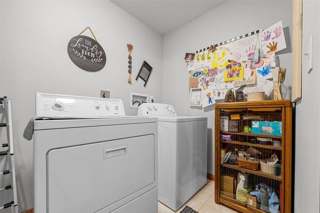 3170 Willowridge Road C, Marion, IA 52302