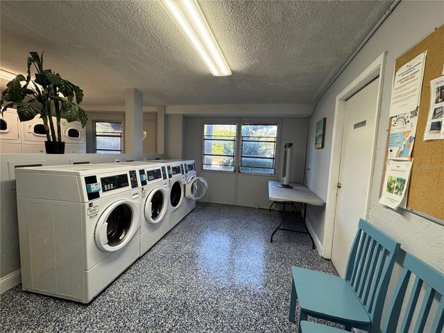 3315 58TH AVENUE S 109, St Petersburg, FL 33712