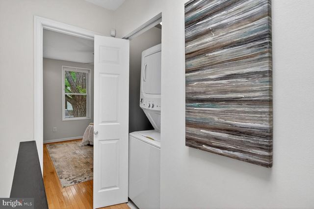 624 14TH PL NE, Washington, DC 20002