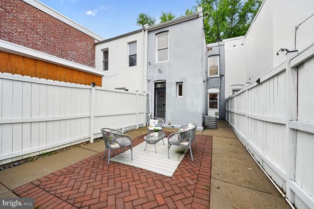 624 14TH PL NE, Washington, DC 20002