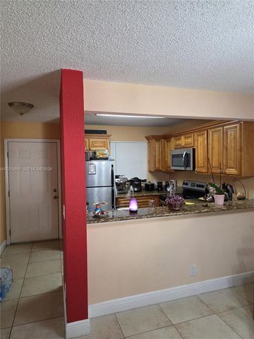 1760 Windorah Way H, West Palm Beach, FL 33411
