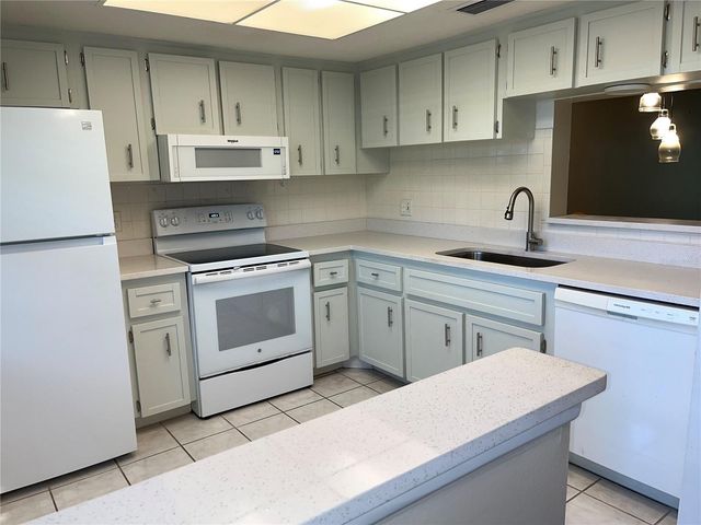 871 NEW YORK AVENUE 104, Dunedin, FL 34698