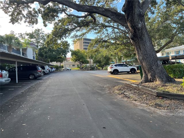 871 NEW YORK AVENUE 104, Dunedin, FL 34698