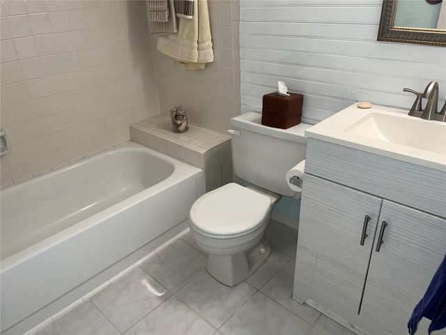 871 NEW YORK AVENUE 104, Dunedin, FL 34698