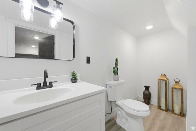 8446 W BECKVILLE DR, Magna, UT 84044