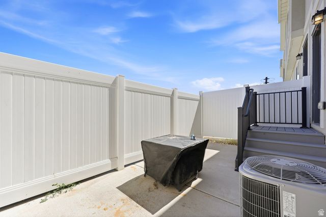 8446 W BECKVILLE DR, Magna, UT 84044