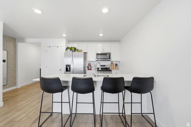 8446 W BECKVILLE DR, Magna, UT 84044