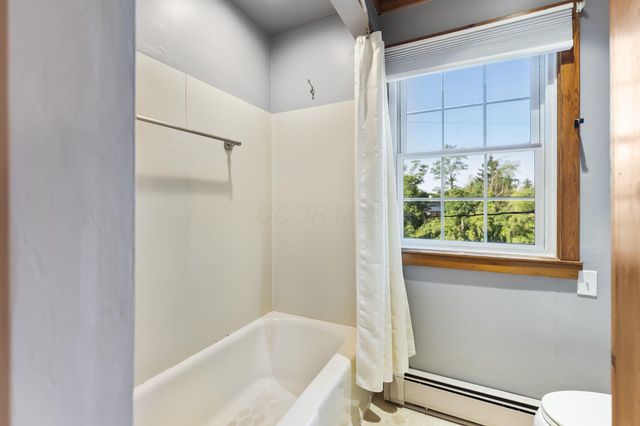 111 Edwards Road, Johnstown, OH 43031