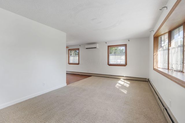 111 Edwards Road, Johnstown, OH 43031