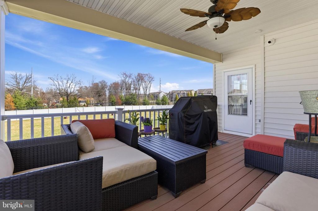 Image 25 of property listing at 6702 SAVANNAH DR, Brandywine, MD 20613