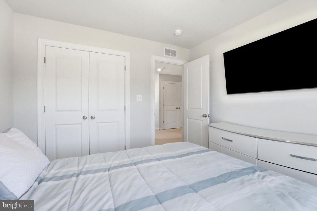 Image 30 of property listing at 6702 SAVANNAH DR, Brandywine, MD 20613