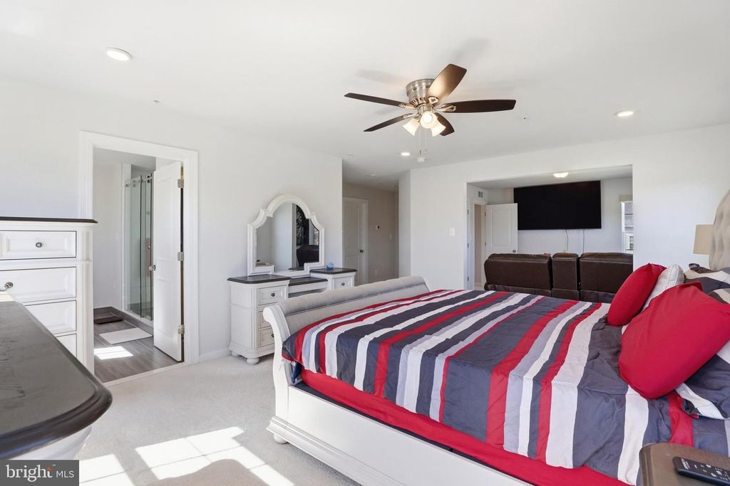 Image 39 of property listing at 6702 SAVANNAH DR, Brandywine, MD 20613