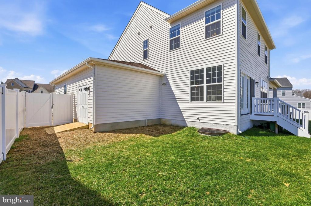 Image 62 of property listing at 6702 SAVANNAH DR, Brandywine, MD 20613