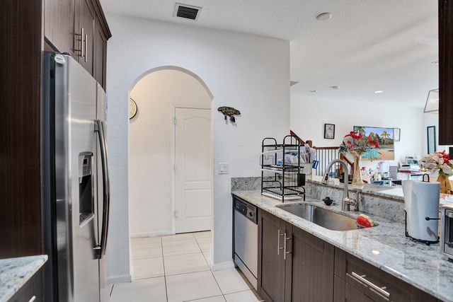 5889 Monterra Club Drive, Lake Worth, FL 33463