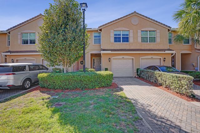 5889 Monterra Club Drive, Lake Worth, FL 33463