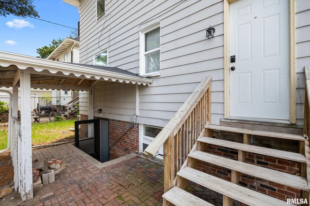 1507 W BARKER Avenue, Peoria, IL 61606