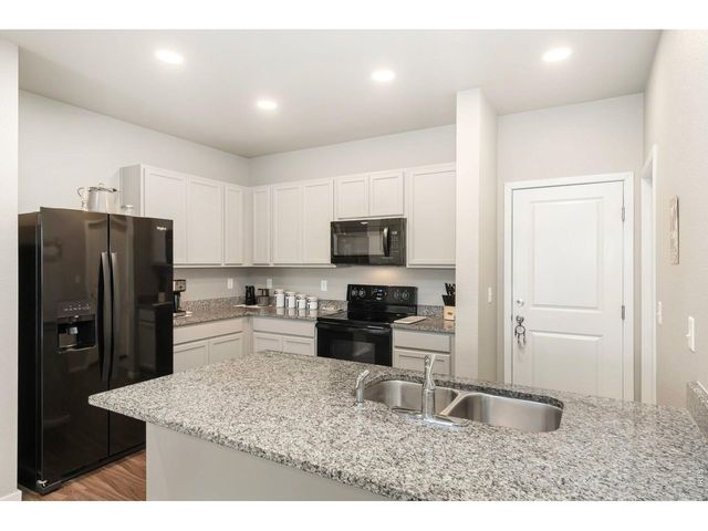 3603 Ronald Reagan Ave, Wellington, CO 80549