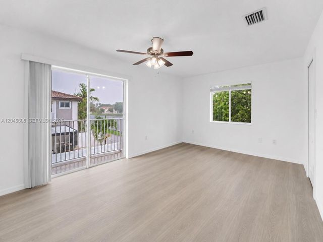 2802 SW 128th Way, Miramar, FL 33027