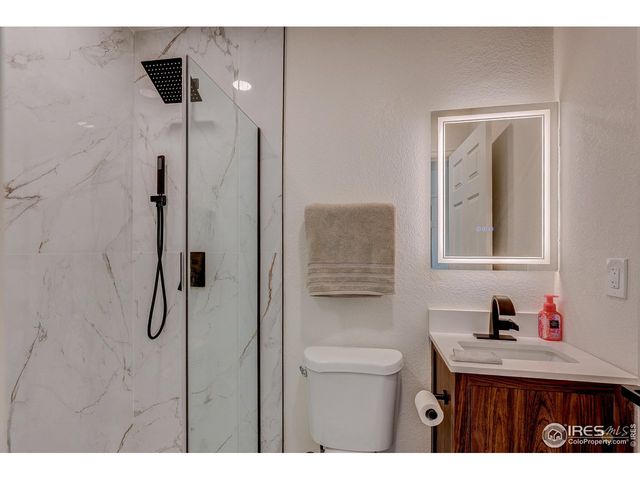 1118 Oakhurst Dr, Broomfield, CO 80020