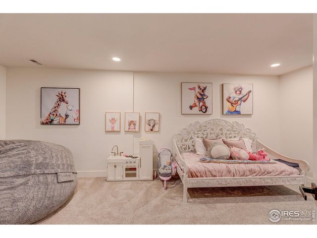 1118 Oakhurst Dr, Broomfield, CO 80020