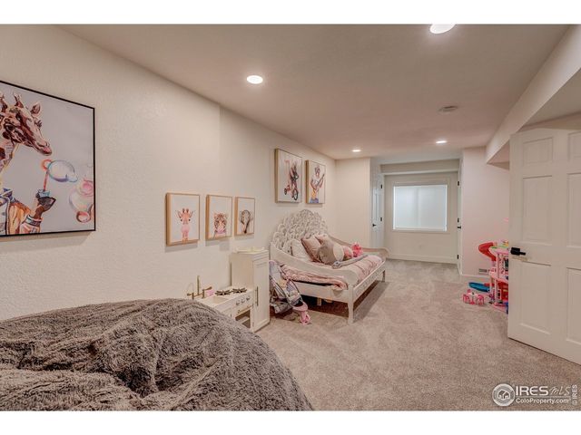 1118 Oakhurst Dr, Broomfield, CO 80020