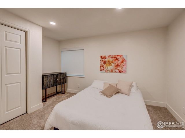 1118 Oakhurst Dr, Broomfield, CO 80020